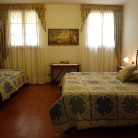 B&B Casale Virgili Siena Bagian luar foto