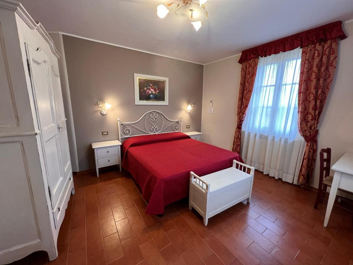 B&B Casale Virgili Siena Bagian luar foto