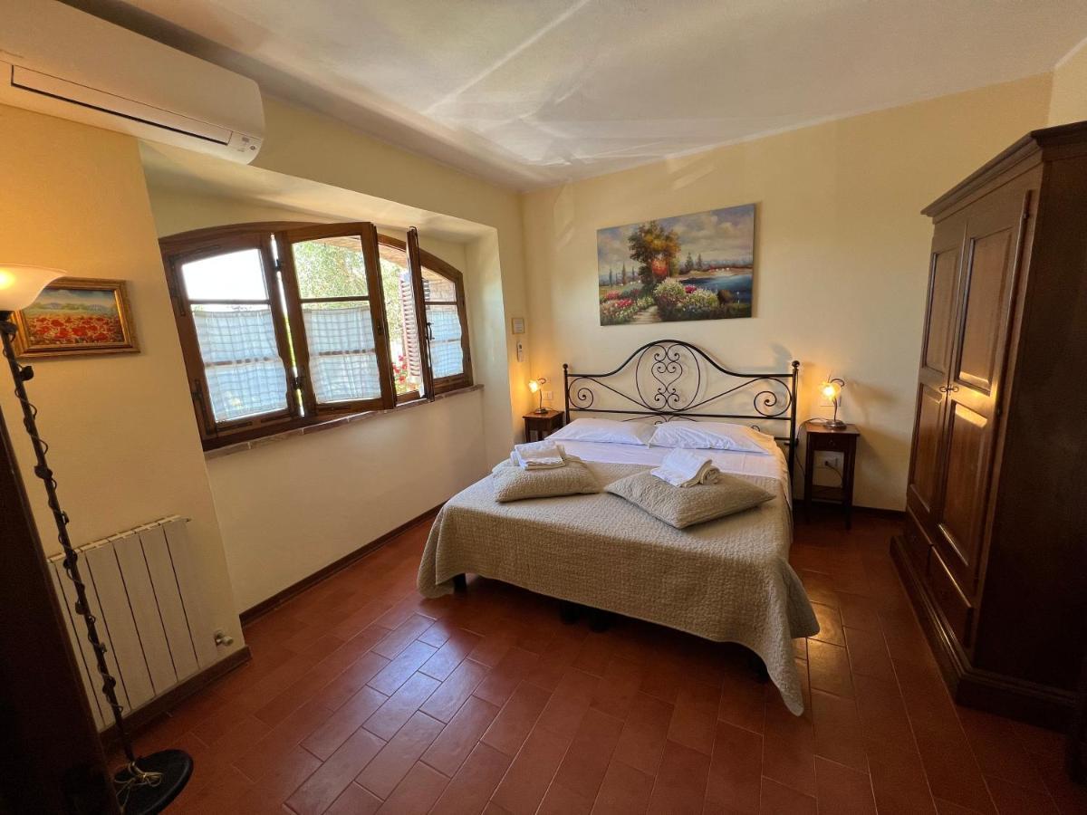B&B Casale Virgili Siena Bagian luar foto