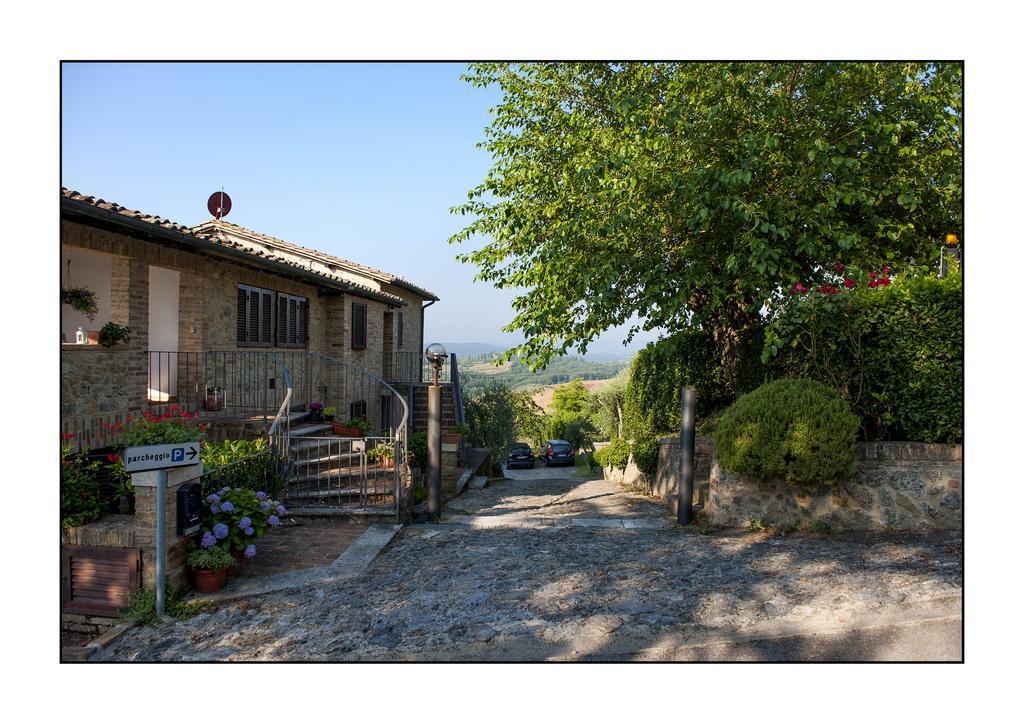 B&B Casale Virgili Siena Bagian luar foto