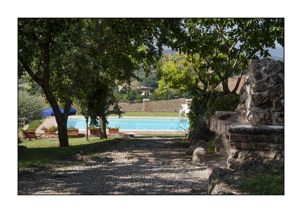 B&B Casale Virgili Siena Bagian luar foto